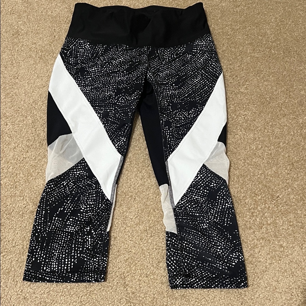 Xersion Black Athletic Leggings with Neon Yellow Logo